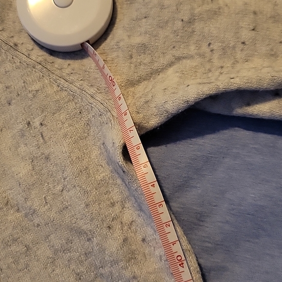 Beautiful cotton cashmere blend grey and speckled men's check sweater size small - Picture 2 of 3